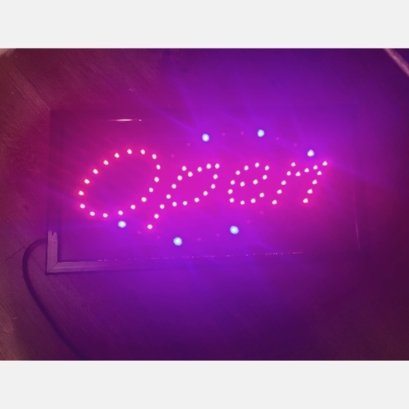 Open LED Sign - Picture 2 of 3